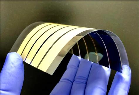  Perovskit: Revolutionäres Material für effiziente Solarzellen und flexible Displays?